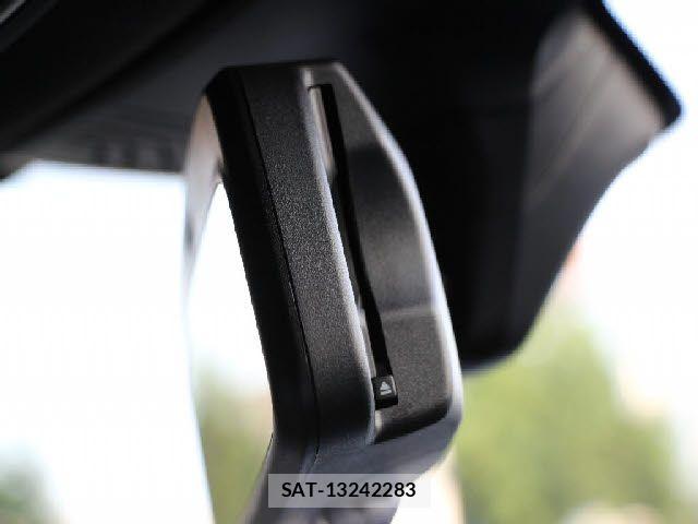 Bmw 5 SERIES 2020-07 8206587-16