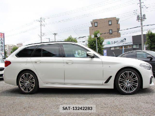 Bmw 5 SERIES 2020-07 8206587-25