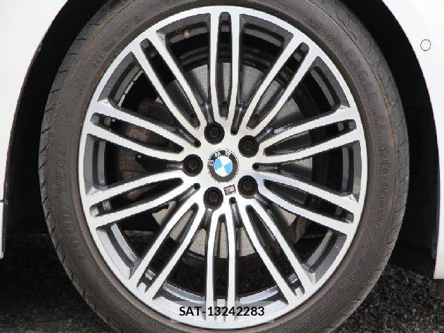 Bmw 5 SERIES 2020-07 8206587-5