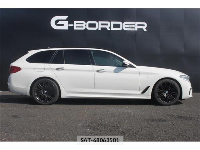 Bmw 5 SERIES 2018-06 8229041-9