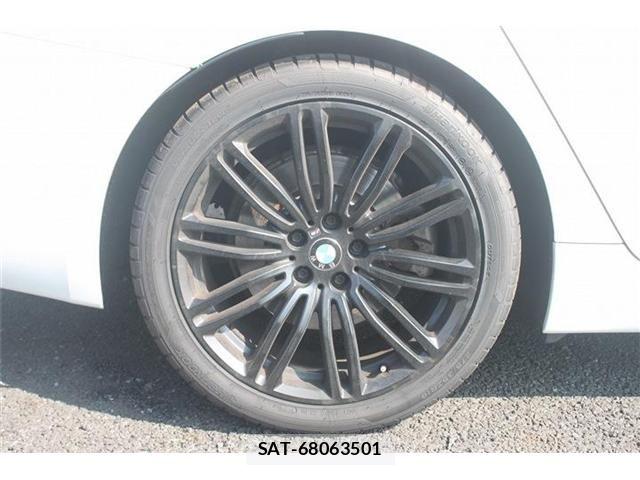Bmw 5 SERIES 2018-06 8229041-29
