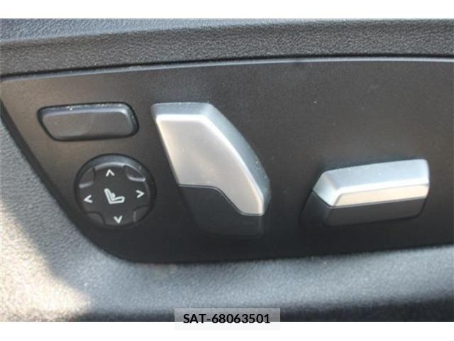 Bmw 5 SERIES 2018-06 8229041-4