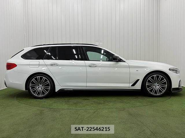 Bmw 5 SERIES 2017-08 8244708-14