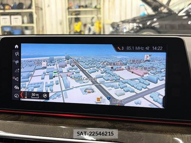 Bmw 5 SERIES 2017-08 8244708-2
