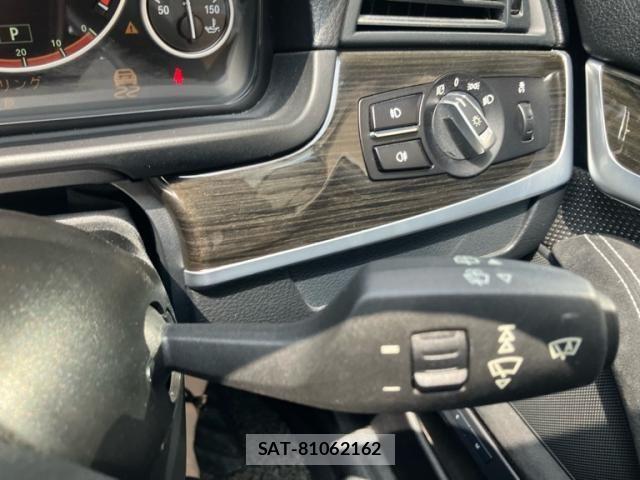 Bmw 5 SERIES 2013-06 8335069-13