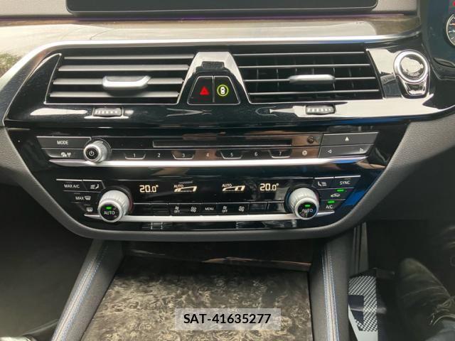 Bmw 5 SERIES 2019-10 8485096-23