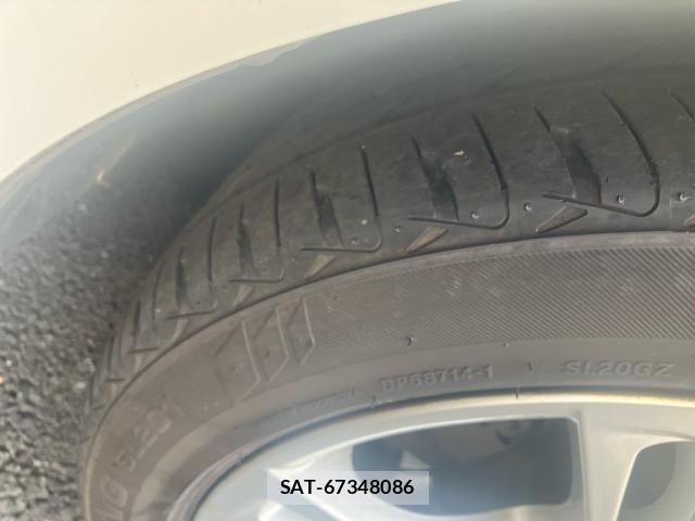 Bmw 5 SERIES 2012-06 8523763-4