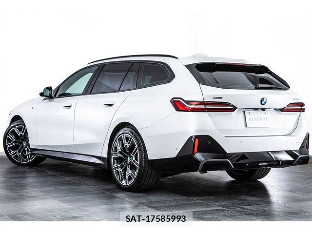 Bmw 5 SERIES 2025-08 8740880-8