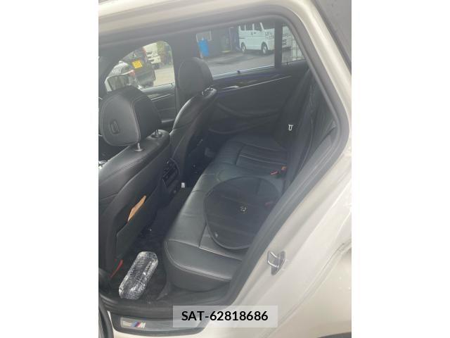 Bmw 5 SERIES 2017-09 8795384-11