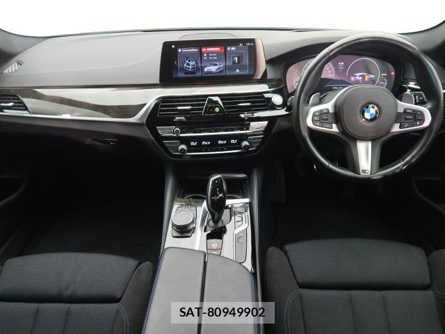 Bmw 5 SERIES 2019-02 8828037-1