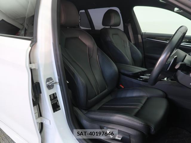 Bmw 5 SERIES 2019-10 8828036-17
