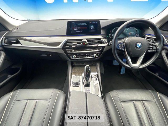 Bmw 5 SERIES 2017-11 8848348-1