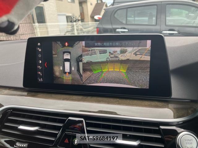 Bmw 5 SERIES 2020-04 8878866-24
