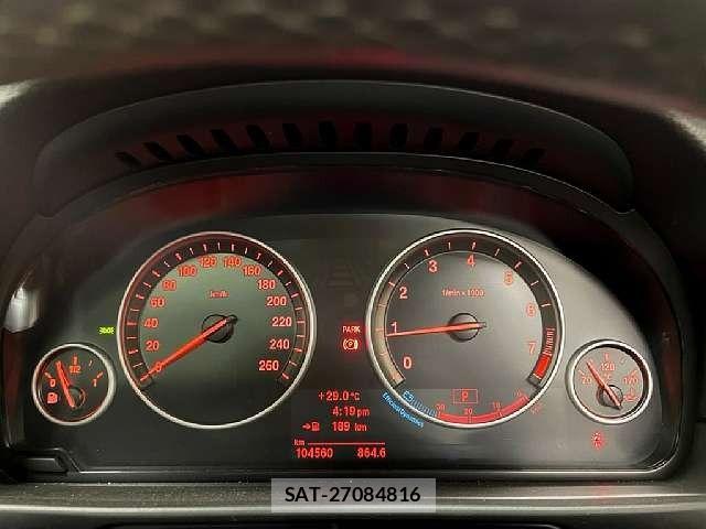 Bmw 5 SERIES 2011-12 8878868-8