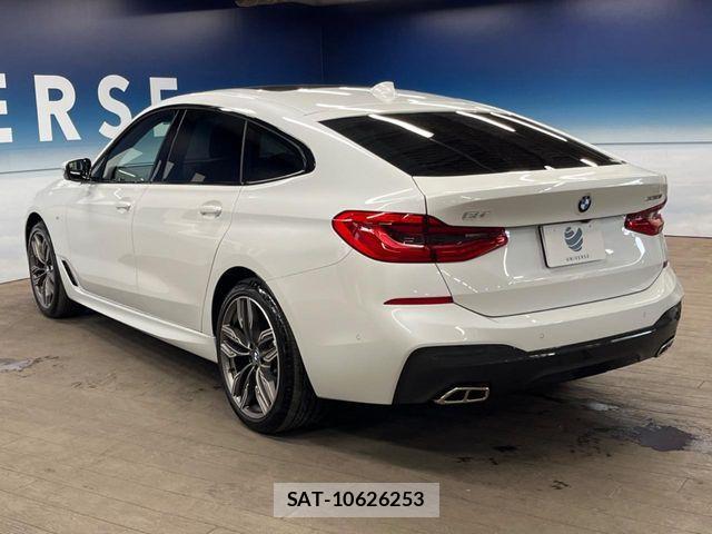 Bmw 6 SERIES 2020-03 8145523-17