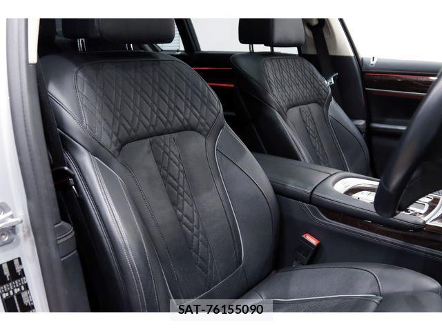 Bmw 7 SERIES 2018-03 742143-2