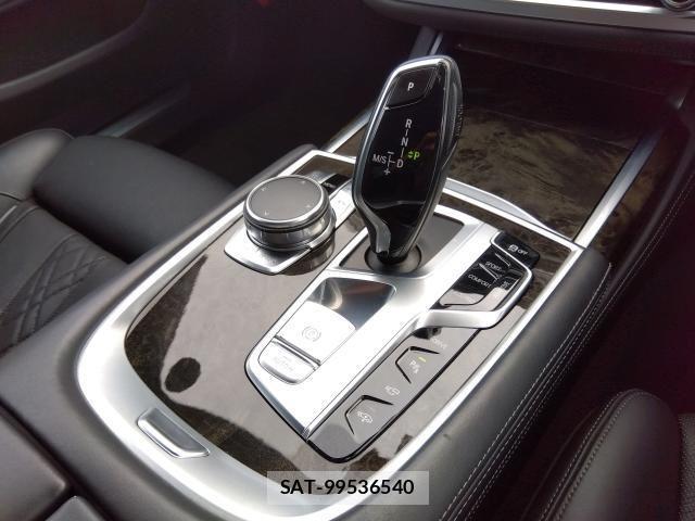Bmw 7 SERIES 2017-03 966402-8