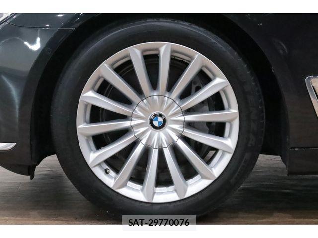Bmw 7 SERIES 2015-12 1300882-3