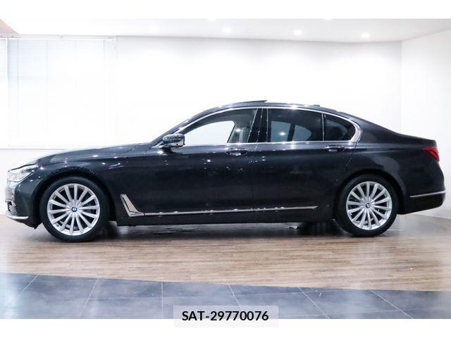 Bmw 7 SERIES 2015-12 1300882-7