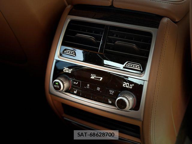 Bmw 7 SERIES 2021-03 1320914-16