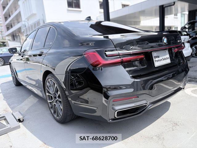 Bmw 7 SERIES 2021-03 1320914-2