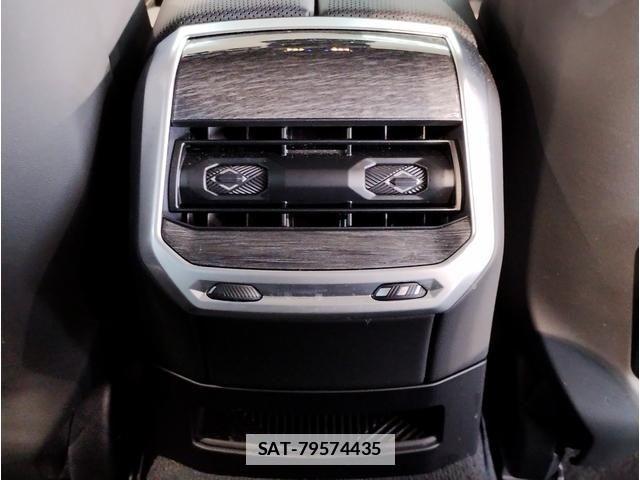 Bmw 7 SERIES 2023-04 1845843-26