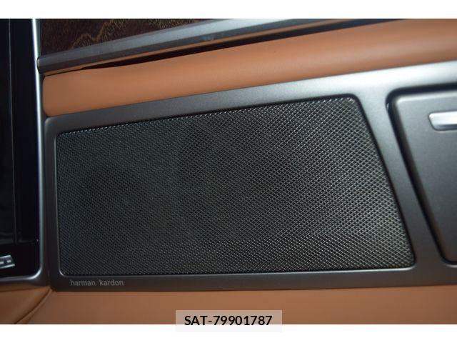 Bmw 7 SERIES 2019-10 2246434-22