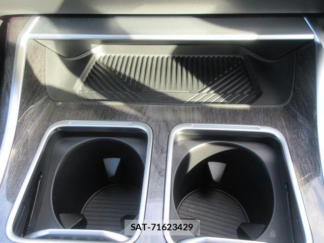Bmw 7 SERIES 2025-06 2660797-17