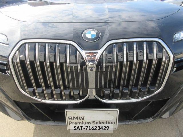 Bmw 7 SERIES 2025-06 2660797-26