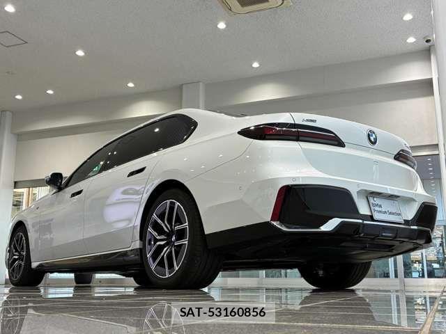 Bmw 7 SERIES 2024-09 6525635-6