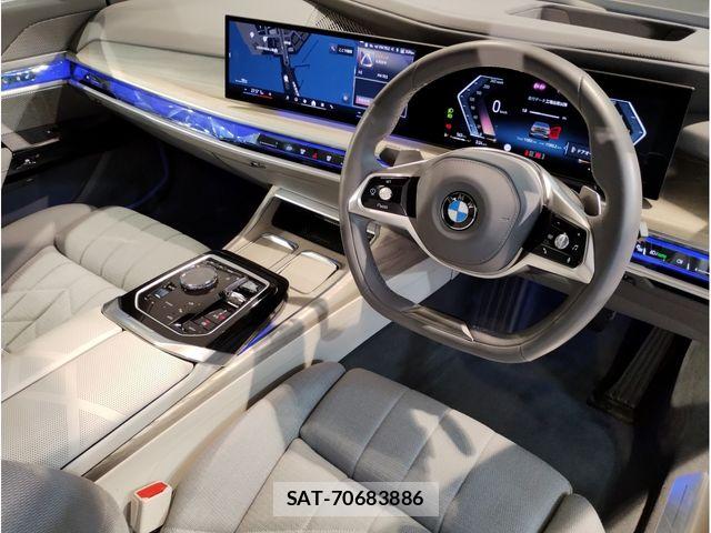 Bmw 7 SERIES 2024-07 6610800-6