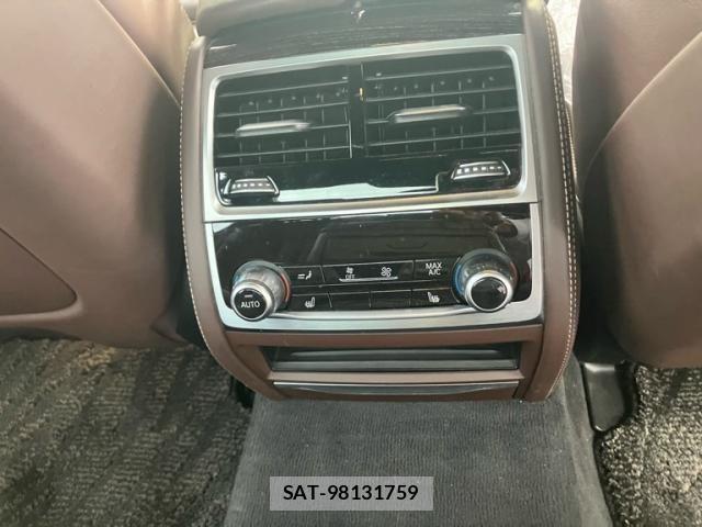 Bmw 7 SERIES 2015-11 7057673-13