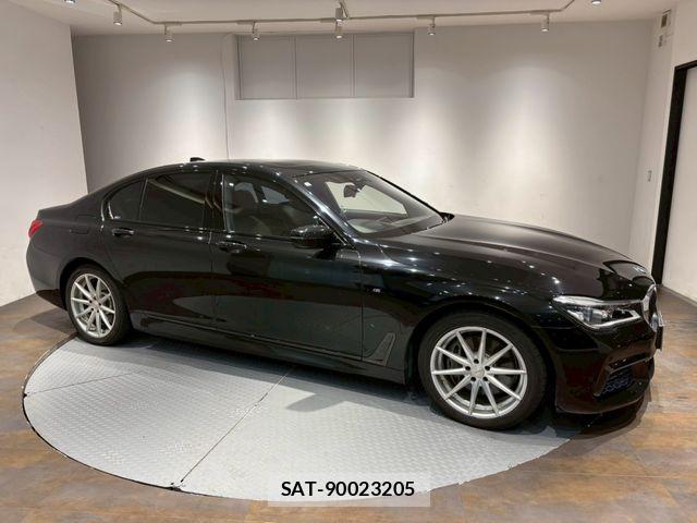 Bmw 7 SERIES 2017-12 7215343-21