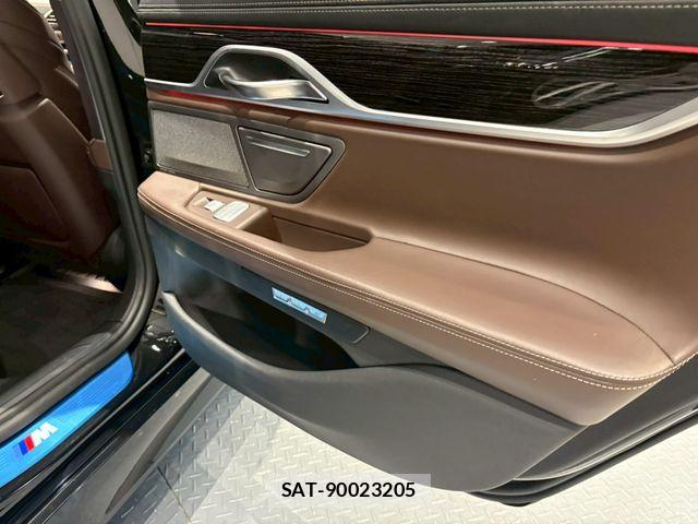 Bmw 7 SERIES 2017-12 7215343-22