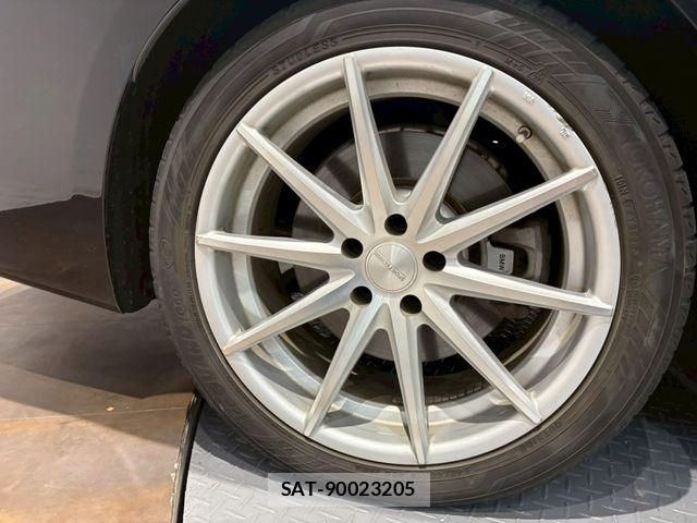 Bmw 7 SERIES 2017-12 7215343-23