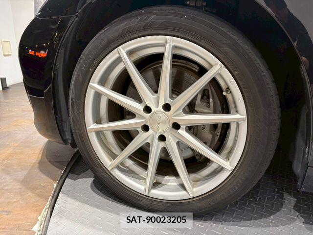 Bmw 7 SERIES 2017-12 7215343-27