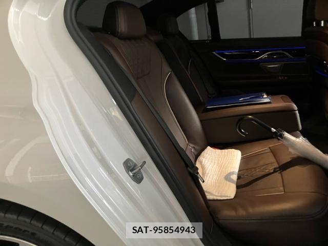 Bmw 7 SERIES 2016-06 7271616-14