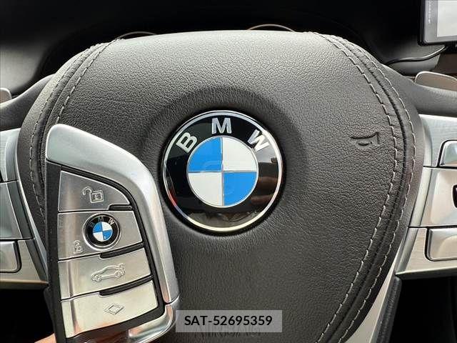 Bmw 7 SERIES 2017-09 7453197-3