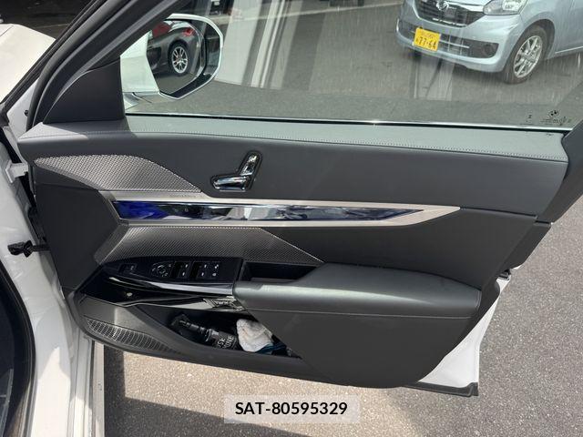 Bmw 7 SERIES 2023-09 7508251-21