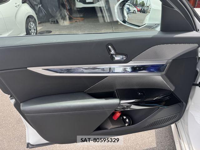 Bmw 7 SERIES 2023-09 7508251-22