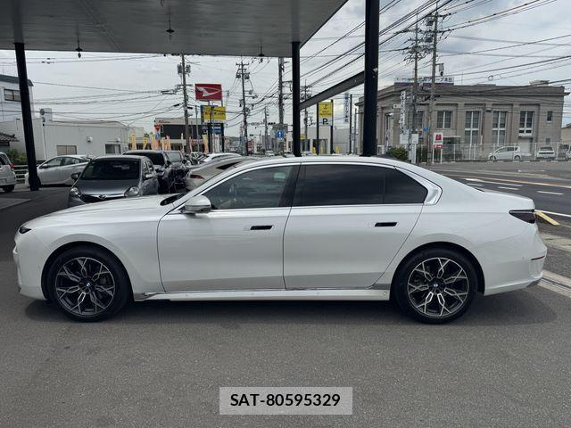 Bmw 7 SERIES 2023-09 7508251-8