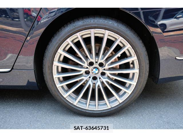 Bmw 7 SERIES 2021-07 7508252-26