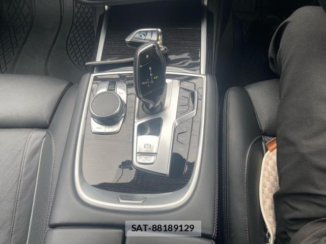 Bmw 7 SERIES 2016-07 7615247-22