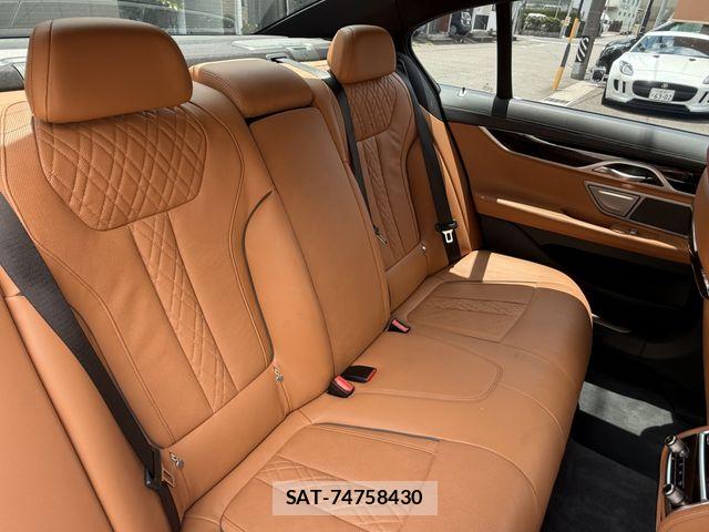 Bmw 7 SERIES 2020-03 7615245-13