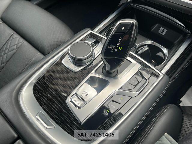 Bmw 7 SERIES 2017-09 7615244-16