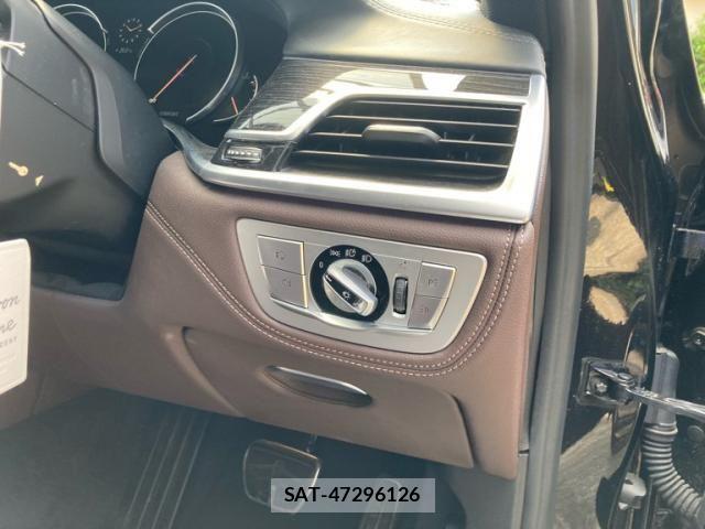 Bmw 7 SERIES 2017-10 7615246-12