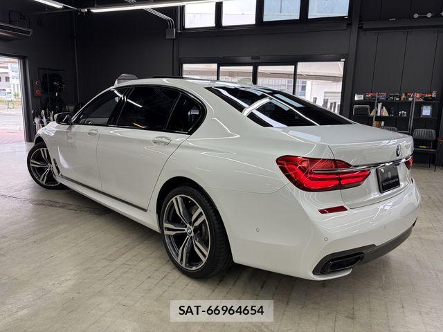 Bmw 7 SERIES 2019-04 7782965-3