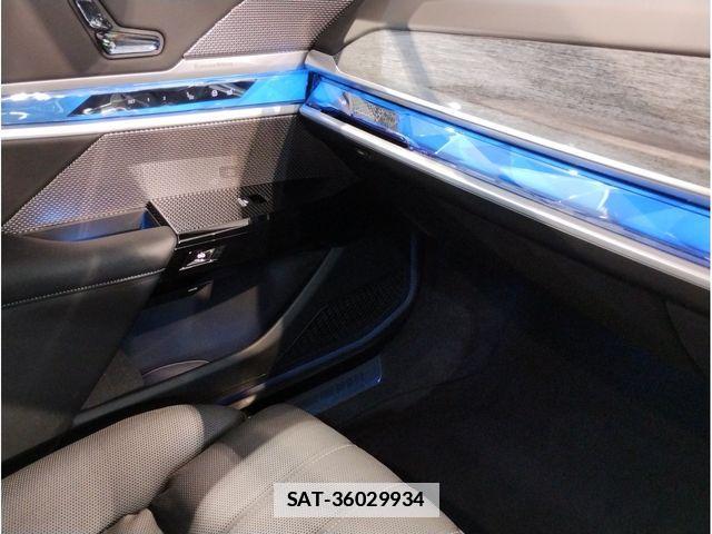 Bmw 7 SERIES 2023-06 7782966-19