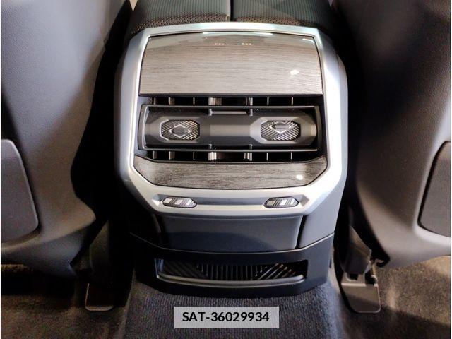 Bmw 7 SERIES 2023-06 7782966-29