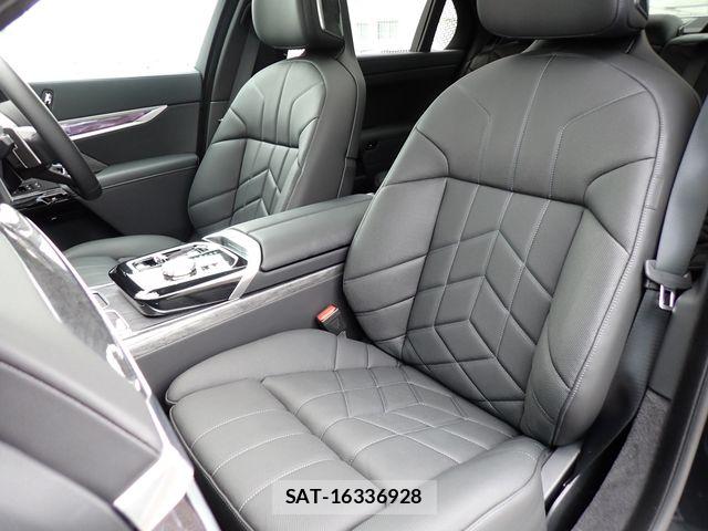 Bmw 7 SERIES 2025-12 7875530-28